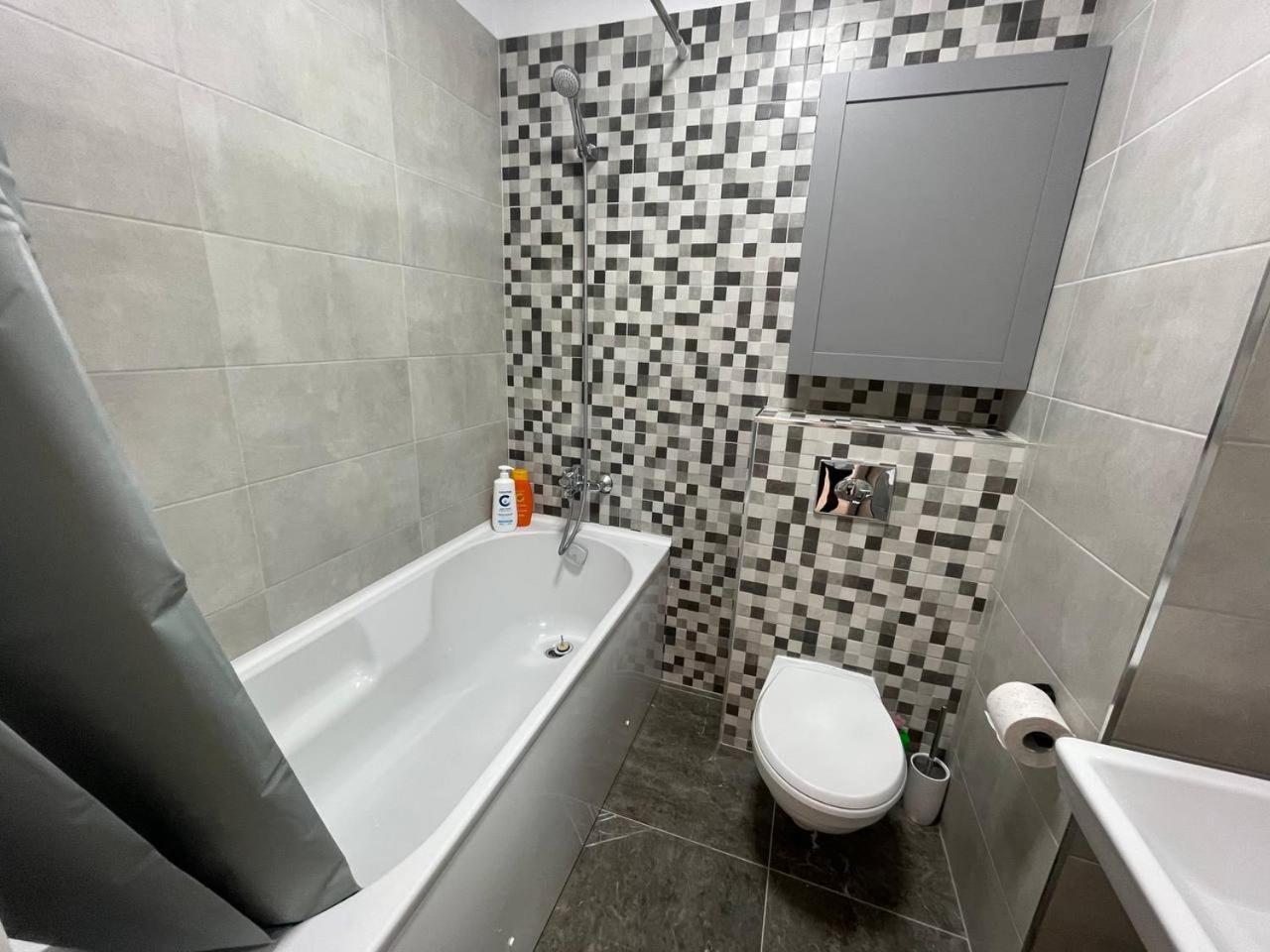 Moghioros Residence C3 Bucarest Extérieur photo